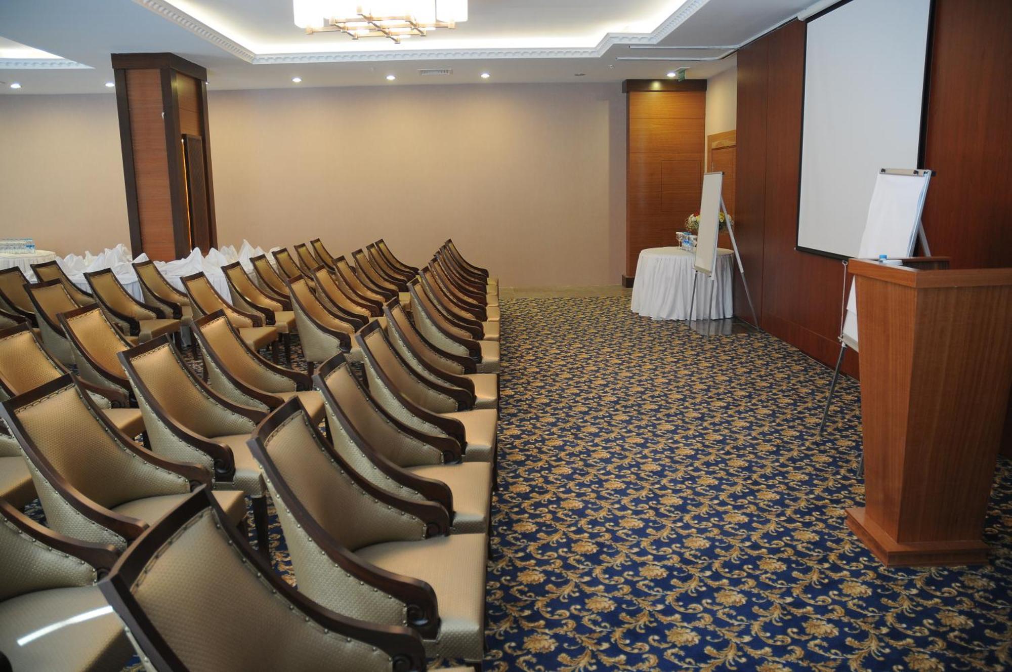 Paradise Island Hotel Darıca Екстериор снимка